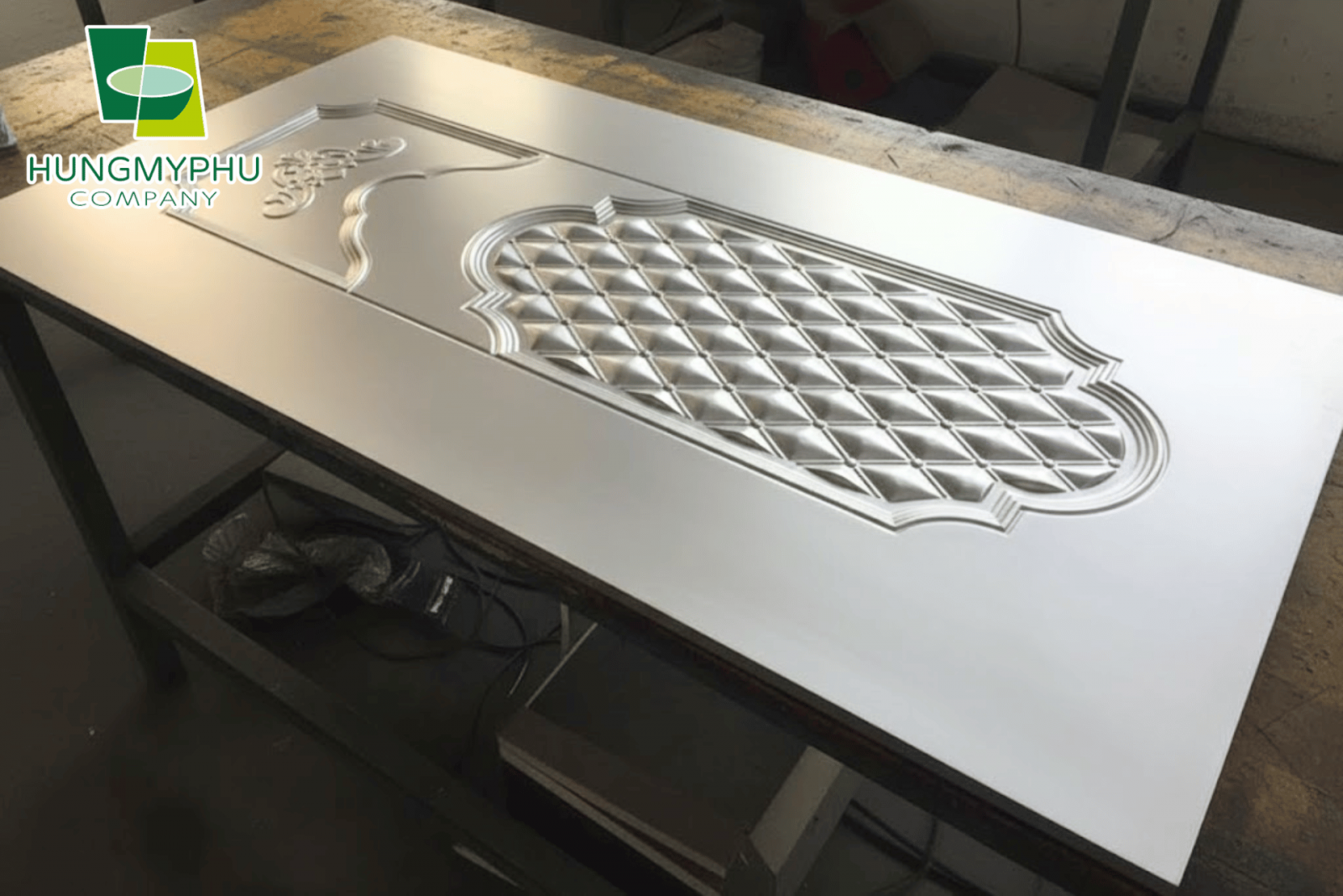 quy trình dập nổi kim loại