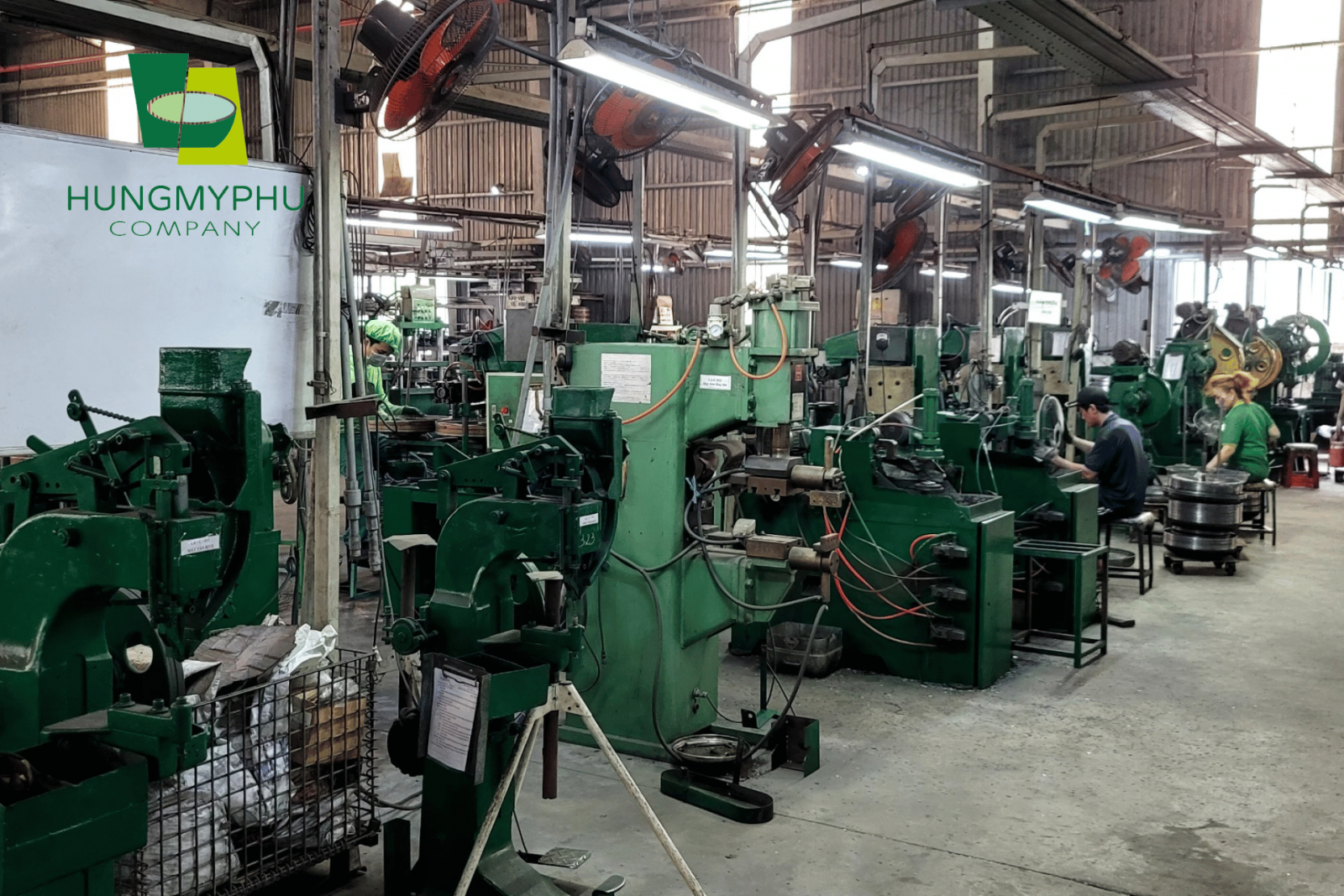 sản xuất lồng quạt số lượng lớn